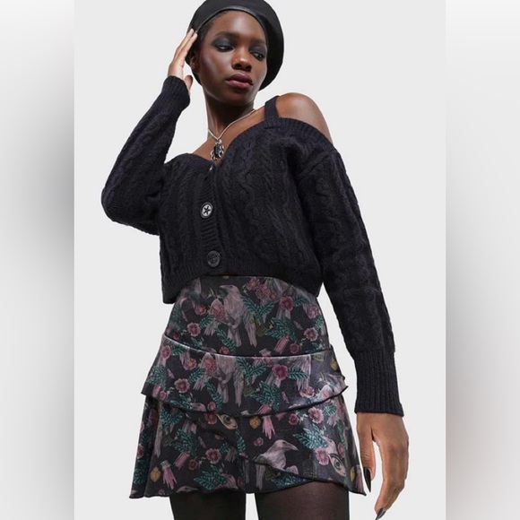 Killstar Dresses & Skirts - NWT Killstar CORAX Rara Mini Skirt — XL Raven Print Velvet Tiered Goth Skirt